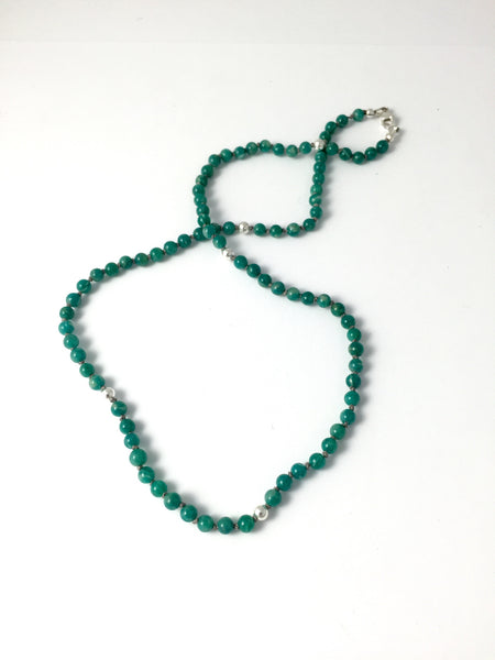 Knotted Stone or Pearl Necklace | Class