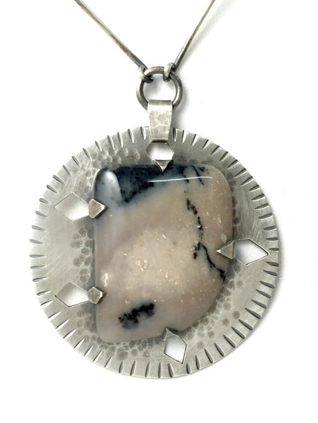 Tab Set Pendant | Class